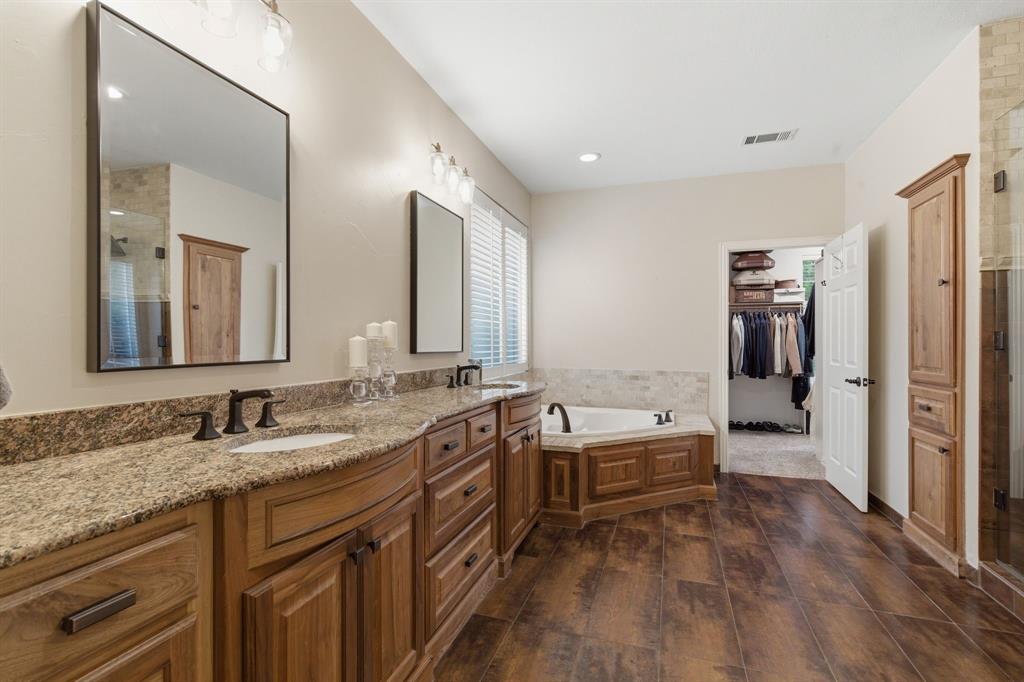 Longwood Estates - Residential