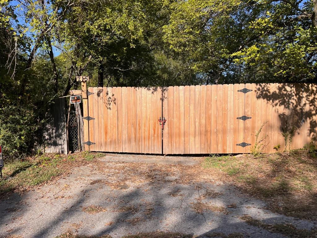 215 N Houston School Road