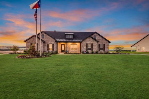 Photo of 4125 Old Springtown Road, Weatherford, TX 76085 (MLS # 21420061)