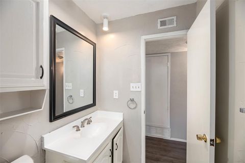 Tiny photo for 4537 FREMONT LN Ln, Plano, TX 75093 (MLS # 21101994)