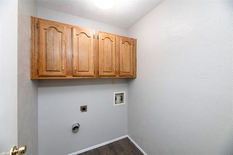Tiny photo for 4537 FREMONT LN Ln, Plano, TX 75093 (MLS # 21101994)