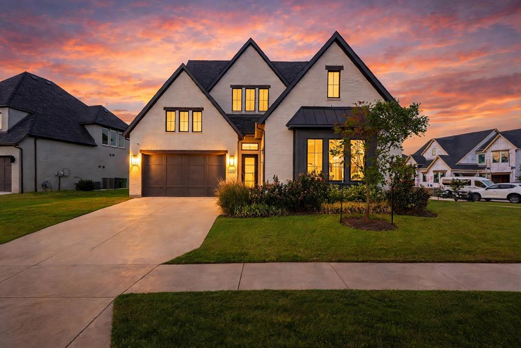 1200 Chickadee Street