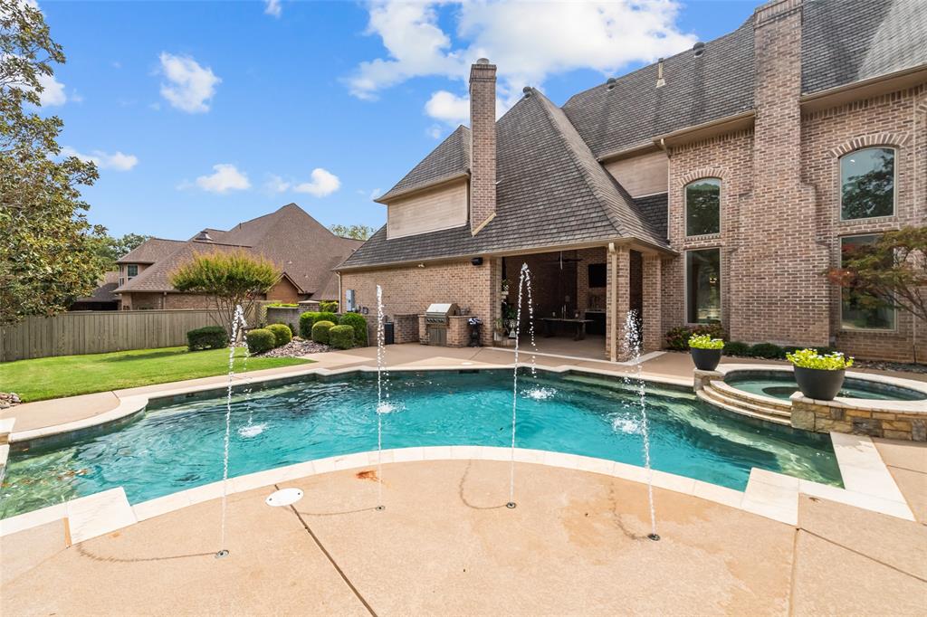 The Knoll - Residential