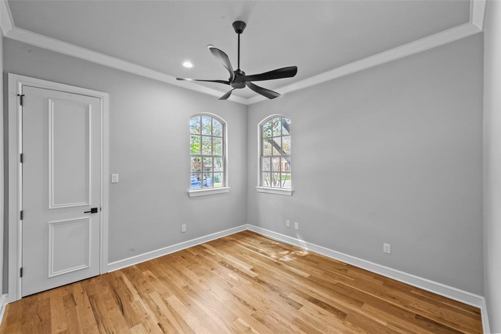 The Knoll - Residential