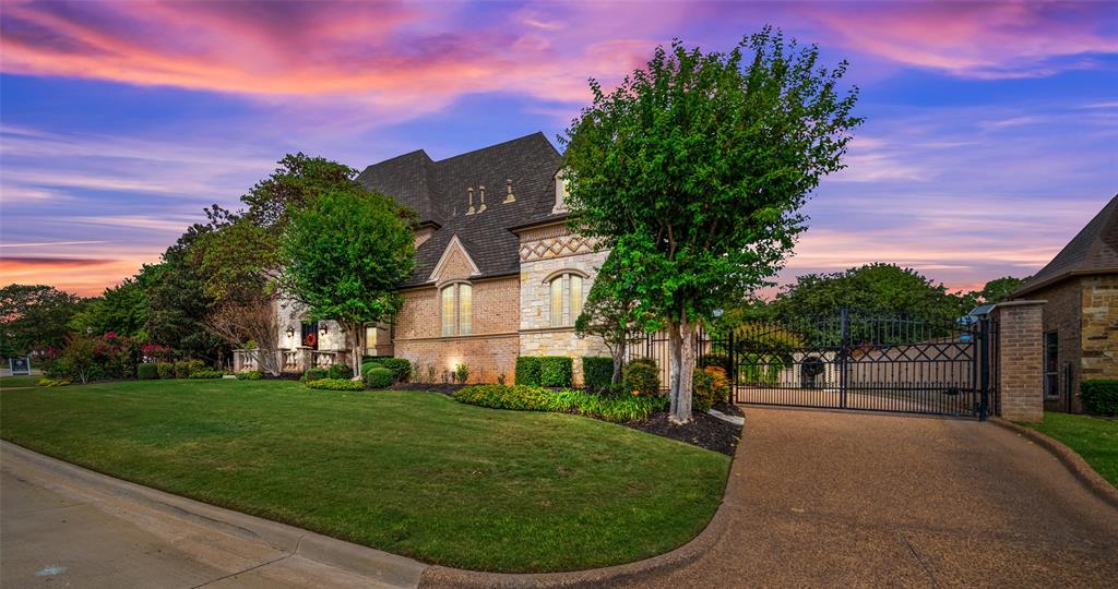 The Knoll - Residential