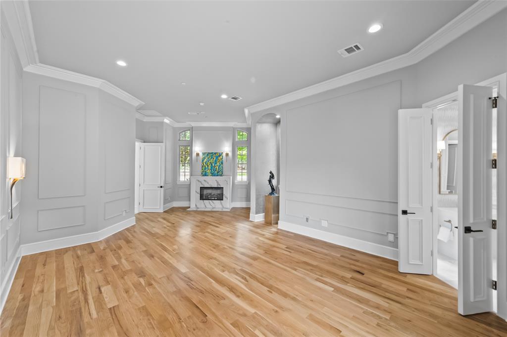 The Knoll - Residential