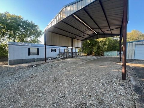 50 CR 3400 Pecan Gap TX 75469