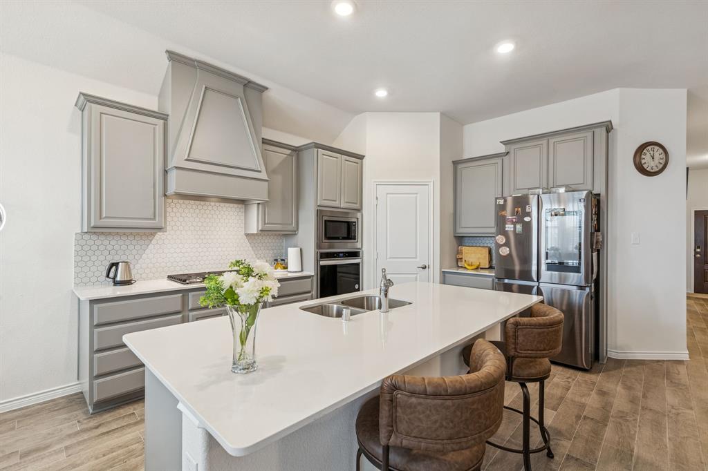 TRAVIS RANCH - Residential