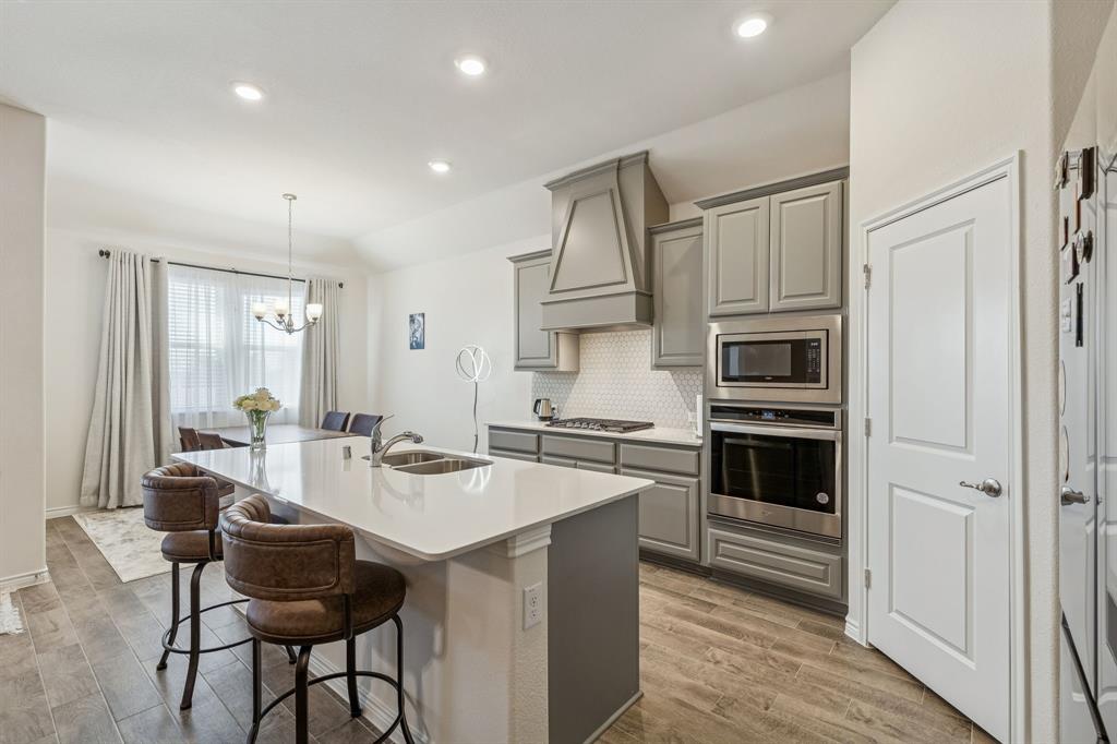 TRAVIS RANCH - Residential