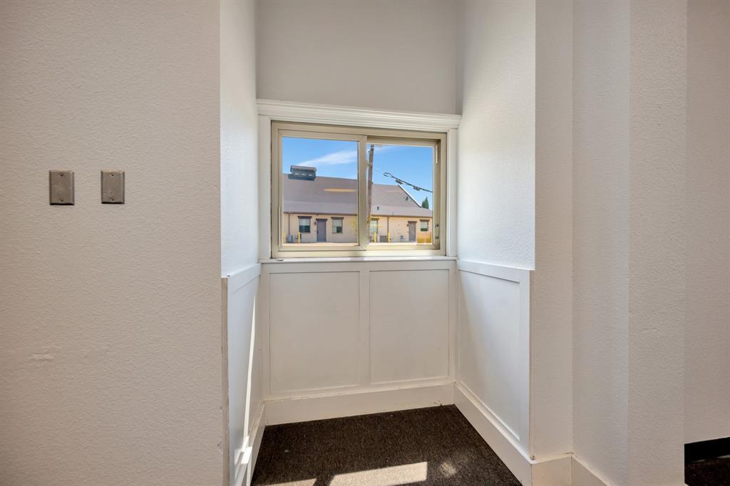 El Chico - Commercial Sale