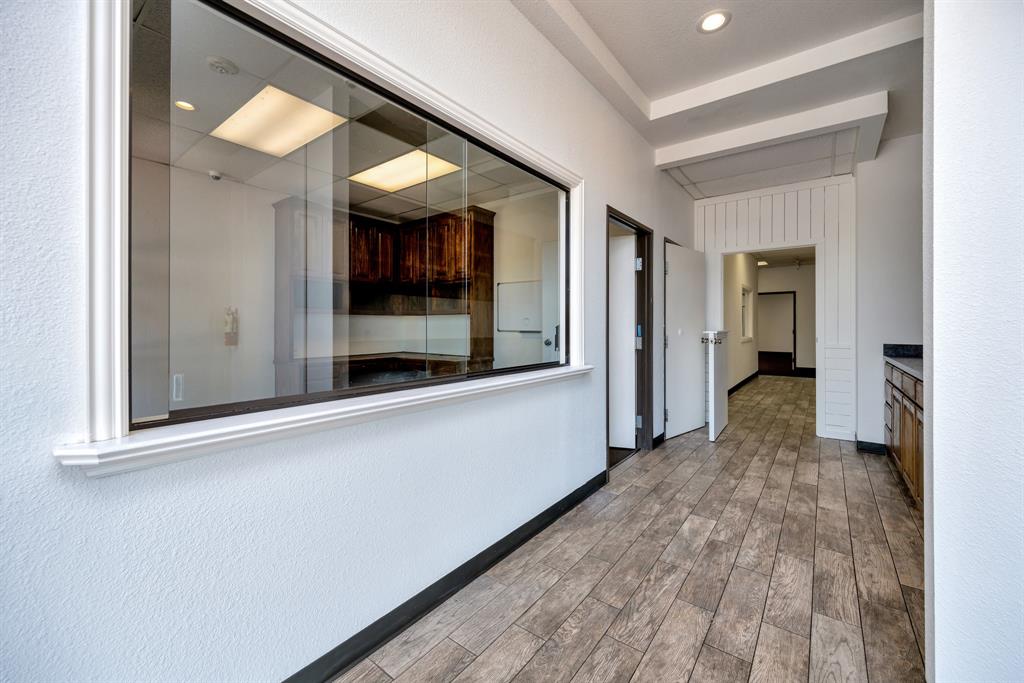 El Chico - Commercial Sale