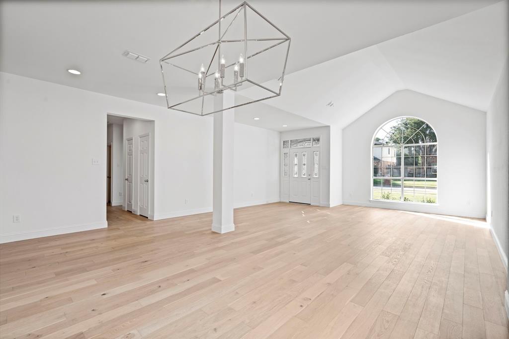 4021 Bonita Drive