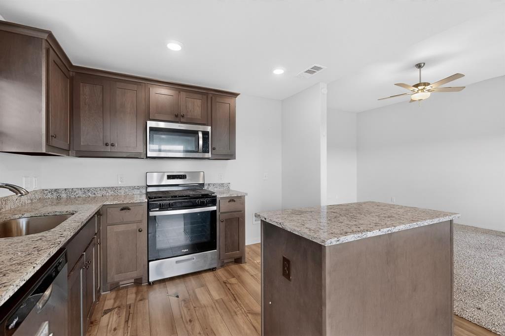 Vista West II - Residential