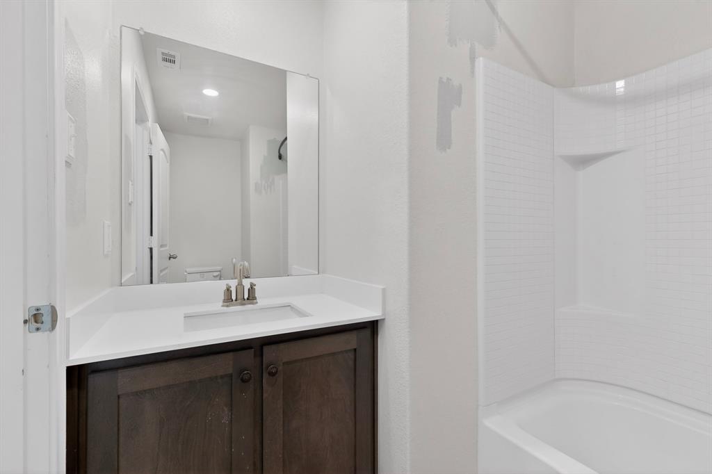 Vista West II - Residential