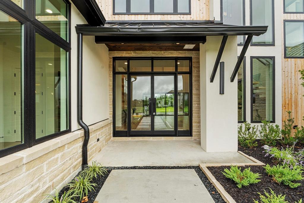 311 Longview Place