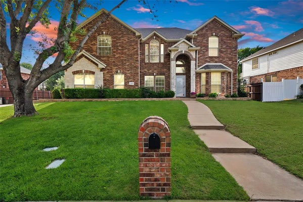 2903 ROCKY CREEK DR, MANSFIELD, TX 76063 - Image 38e6d291318eafaf9949cc5fcfe11f9f/364517067