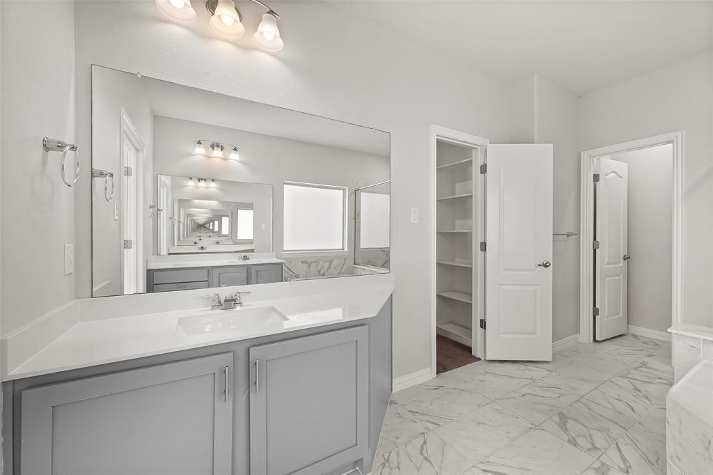 Wellington 4 Ph 1 South Prcl 2 - Residential Lease