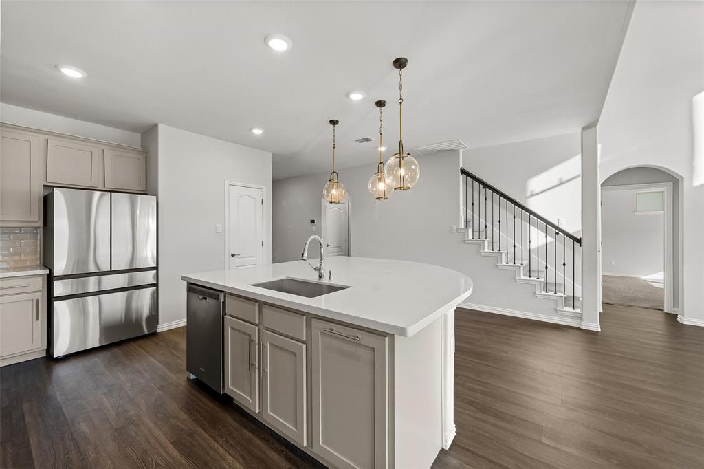 Wellington 4 Ph 1 South Prcl 2 - Residential Lease