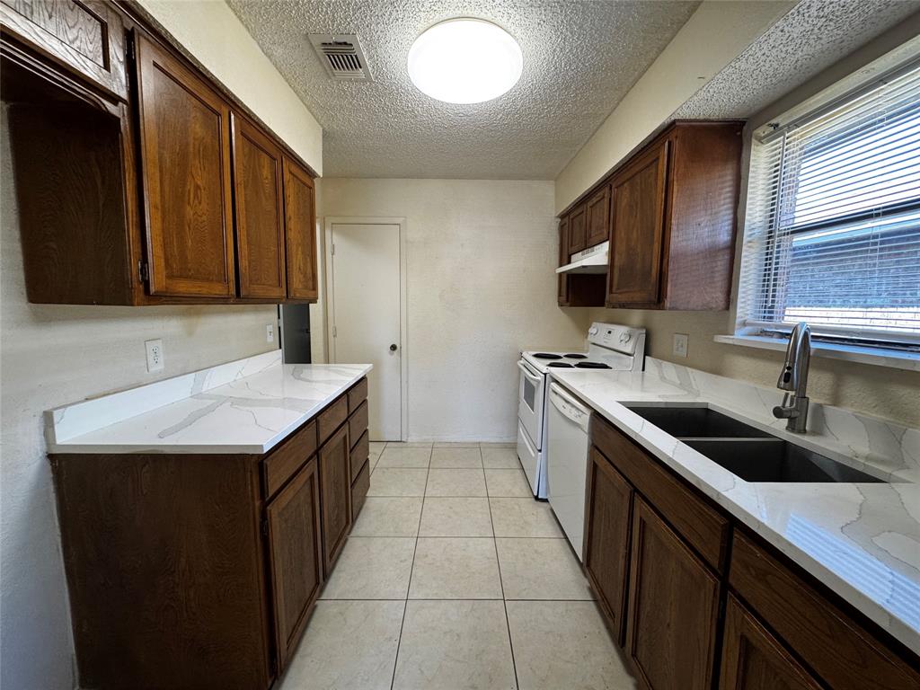 Windy Pine Park Add - Residential Lease