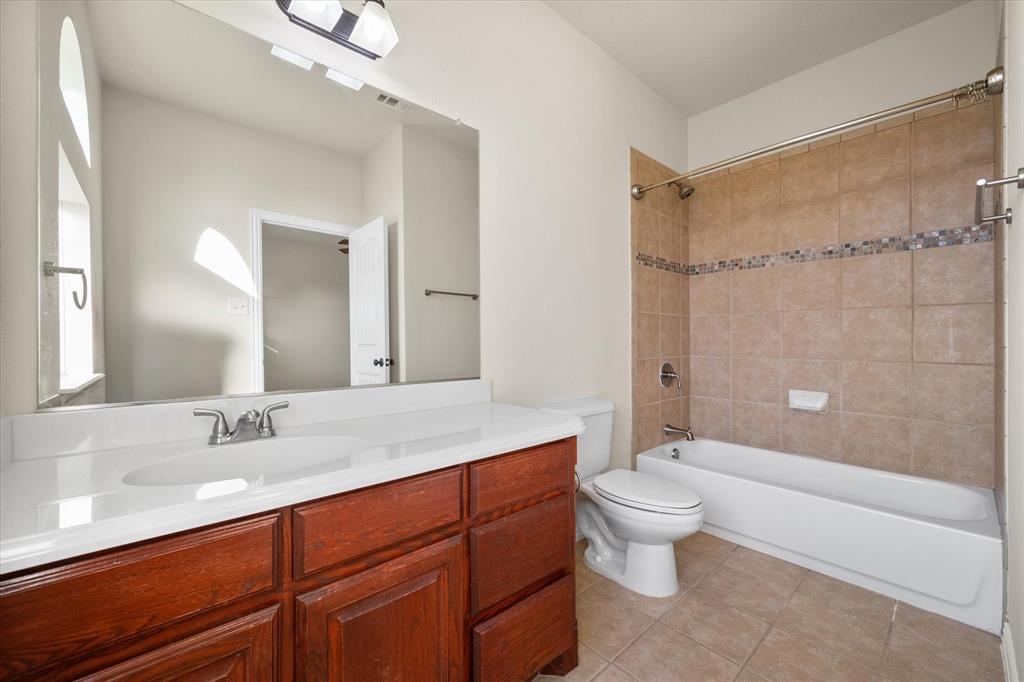 Lindmark Ests-Rev - Residential