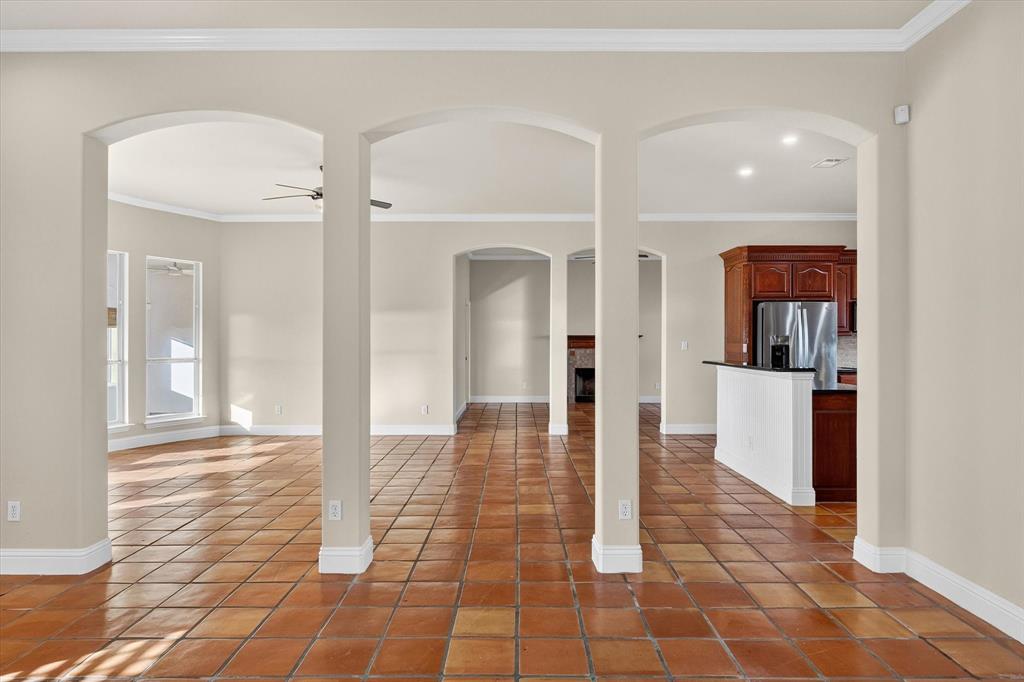 Lindmark Ests-Rev - Residential