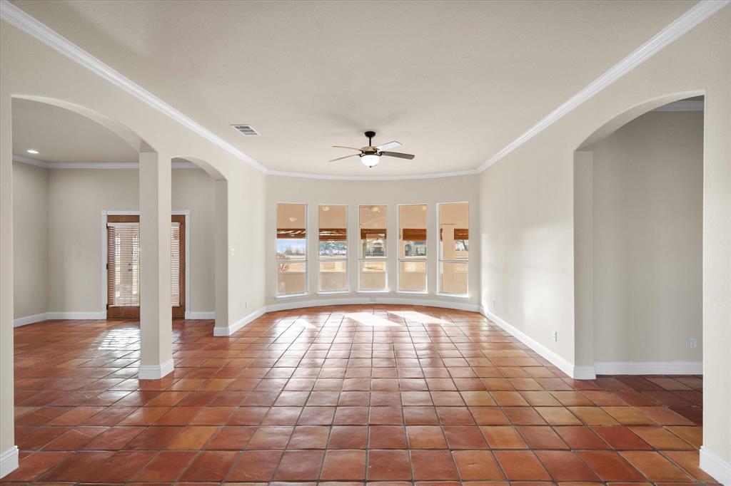 Lindmark Ests-Rev - Residential