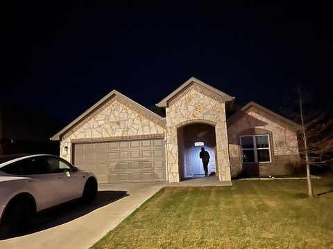 Photo of 1001 Hardaway Drive, Greenville, TX 75402 (MLS # 21257675)