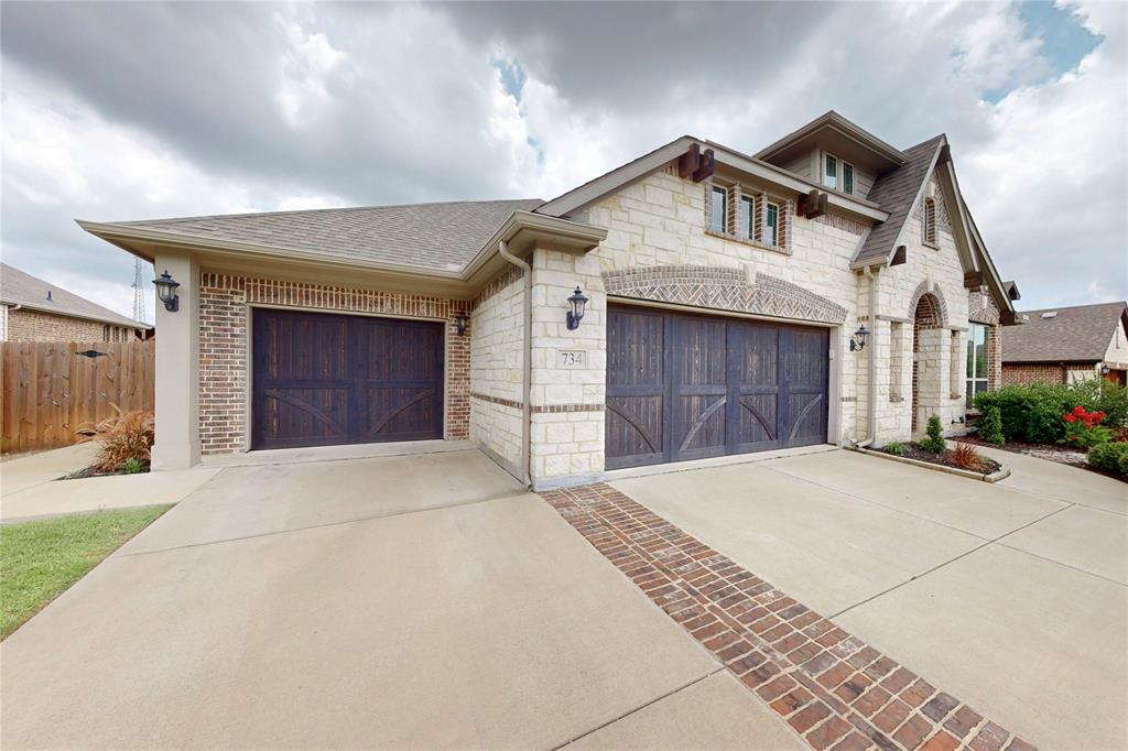 734 Oakleaf Drive