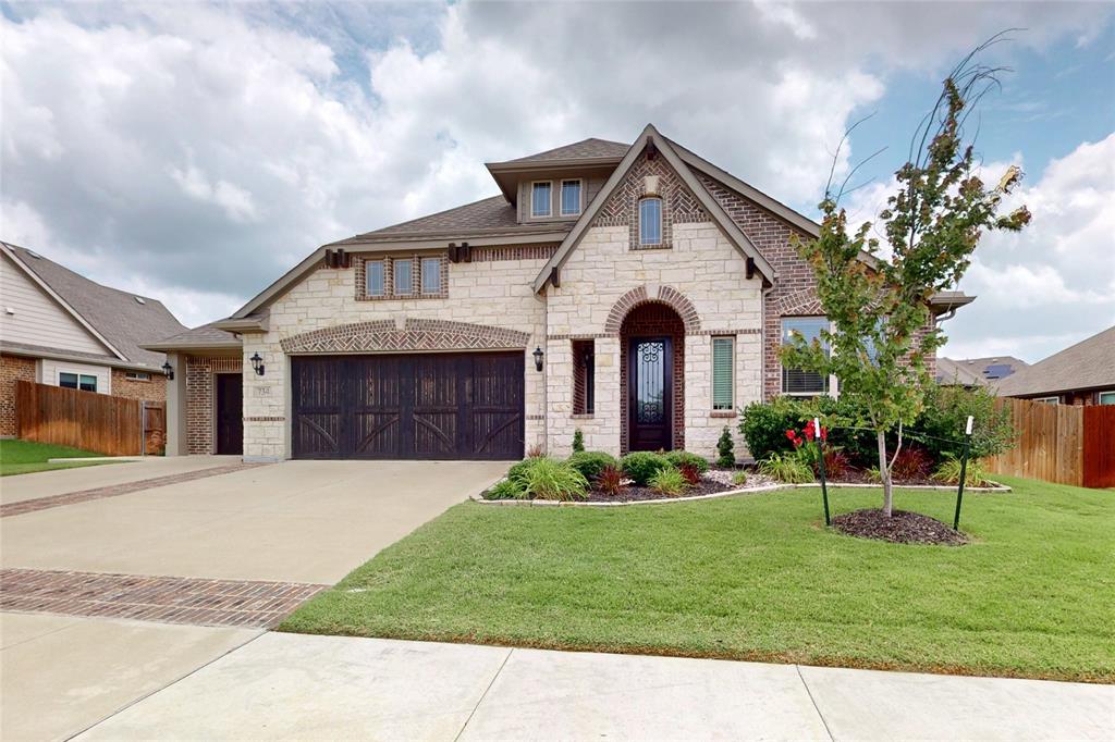 734 Oakleaf Drive