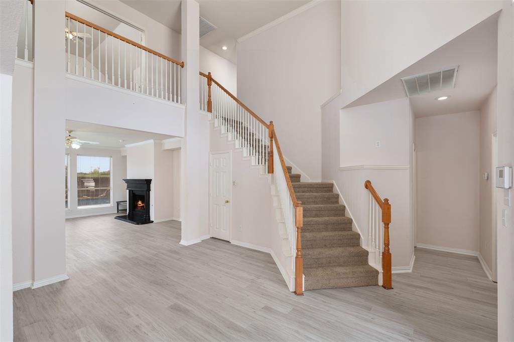 5609 Freedom Lane
