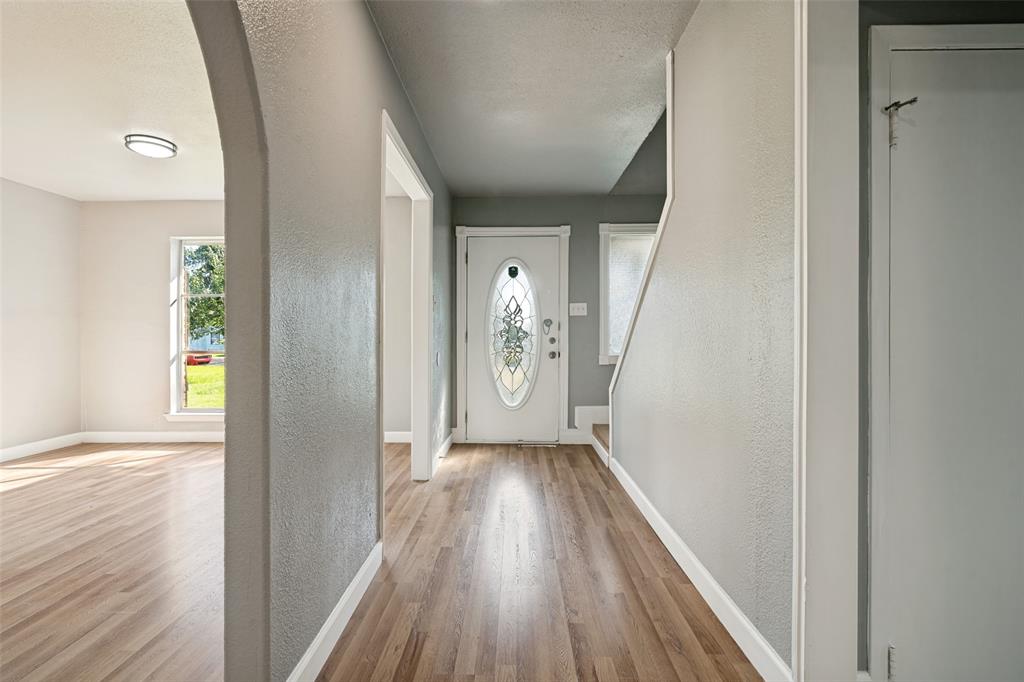 4401 Ivy Drive