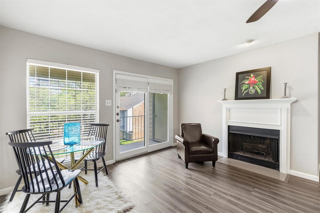 Wedglea Manor Condo - Residential