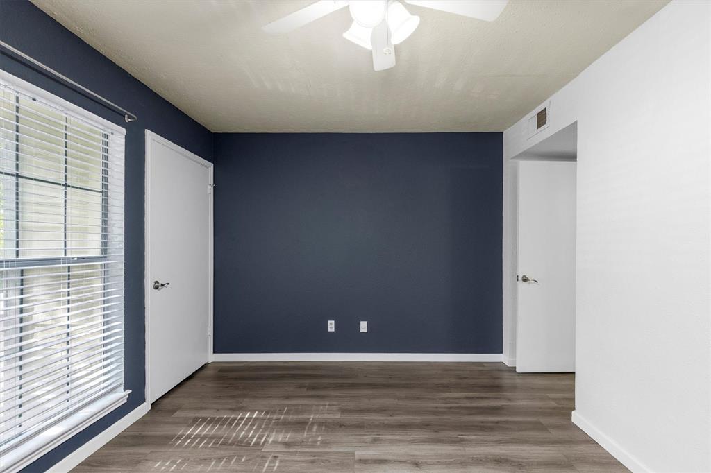 Wedglea Manor Condo - Residential