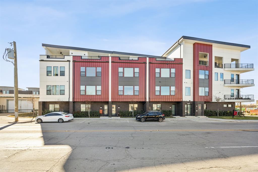 Harwood Point Condos - Residential