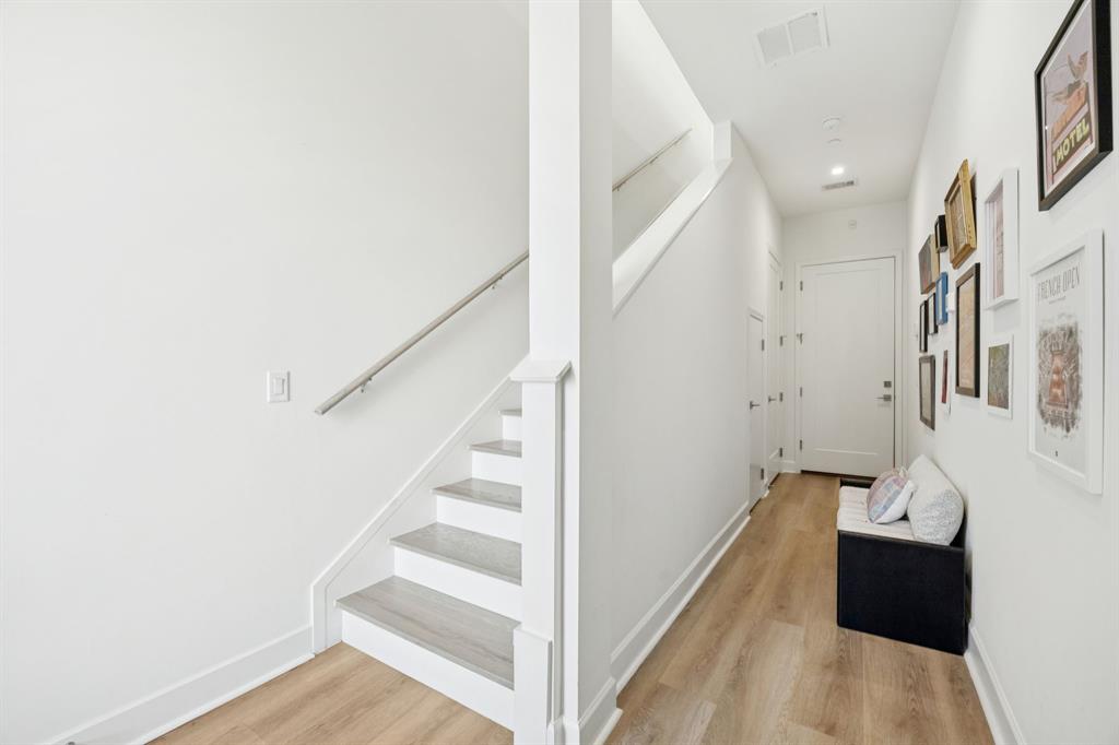 1901 S Harwood Street 107