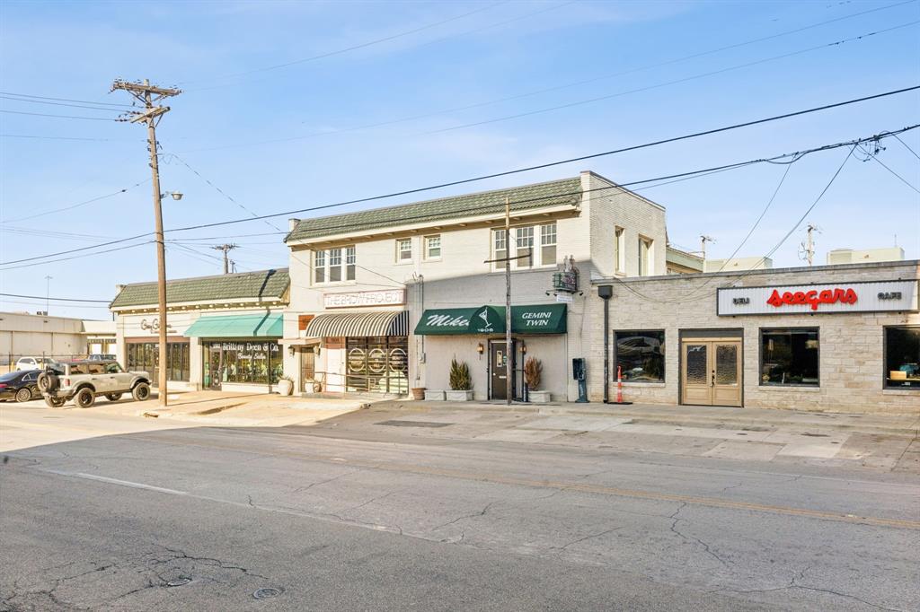 Harwood Point Condos - Residential