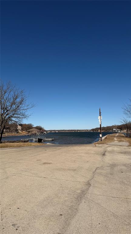 EAGLE'S PERCH - Land