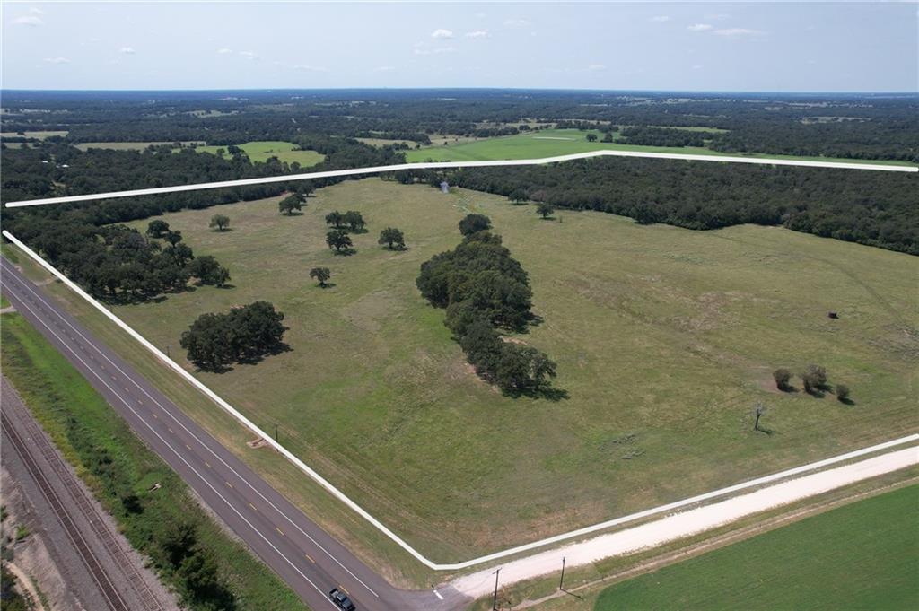 5594 US HWY 190 Highway