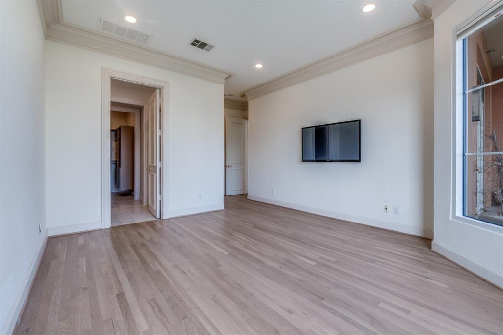 Plaza Turtle Creek Res PH 1 - Residential Lease