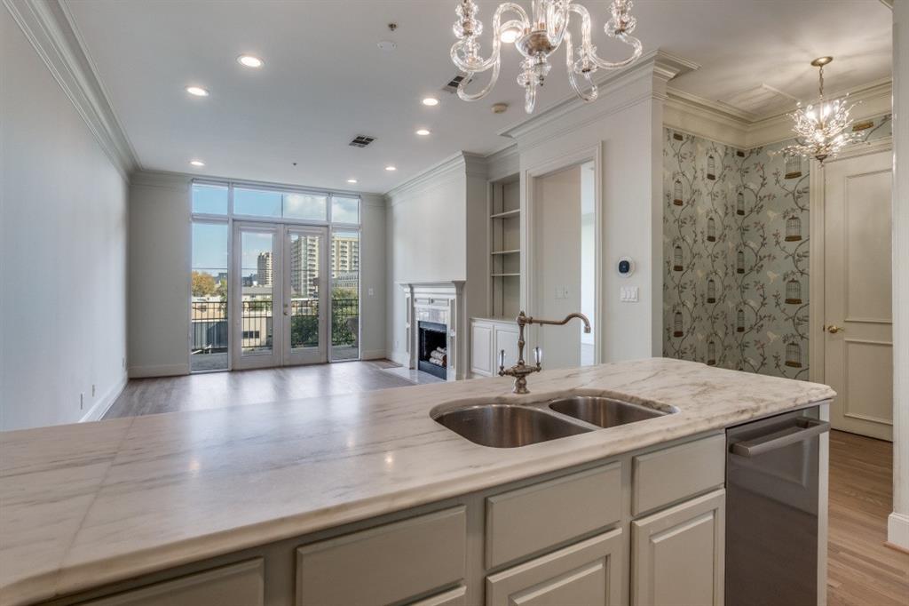 Plaza Turtle Creek Res PH 1 - Residential Lease