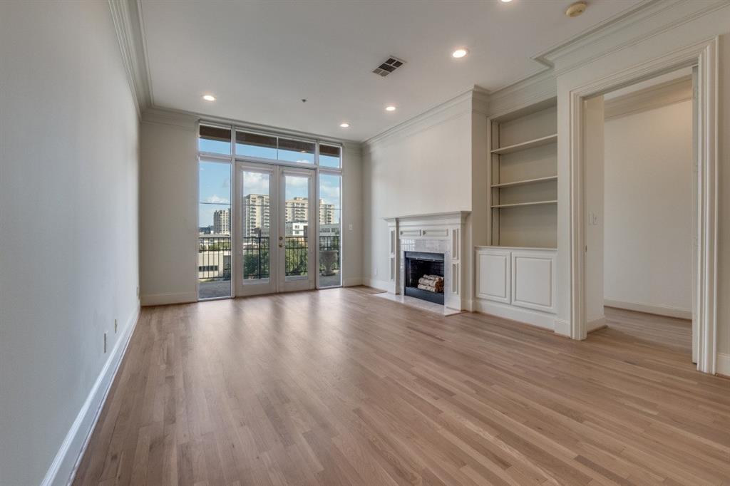 Plaza Turtle Creek Res PH 1 - Residential Lease