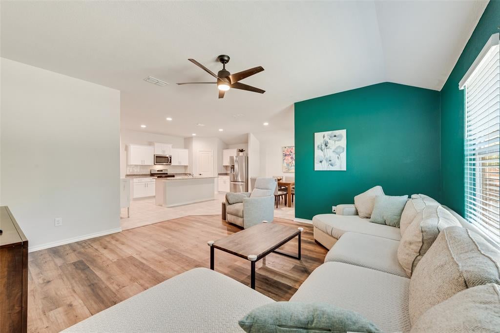 540 Bronze Circle E