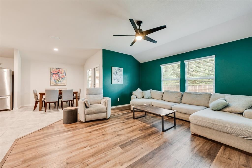 540 Bronze Circle E