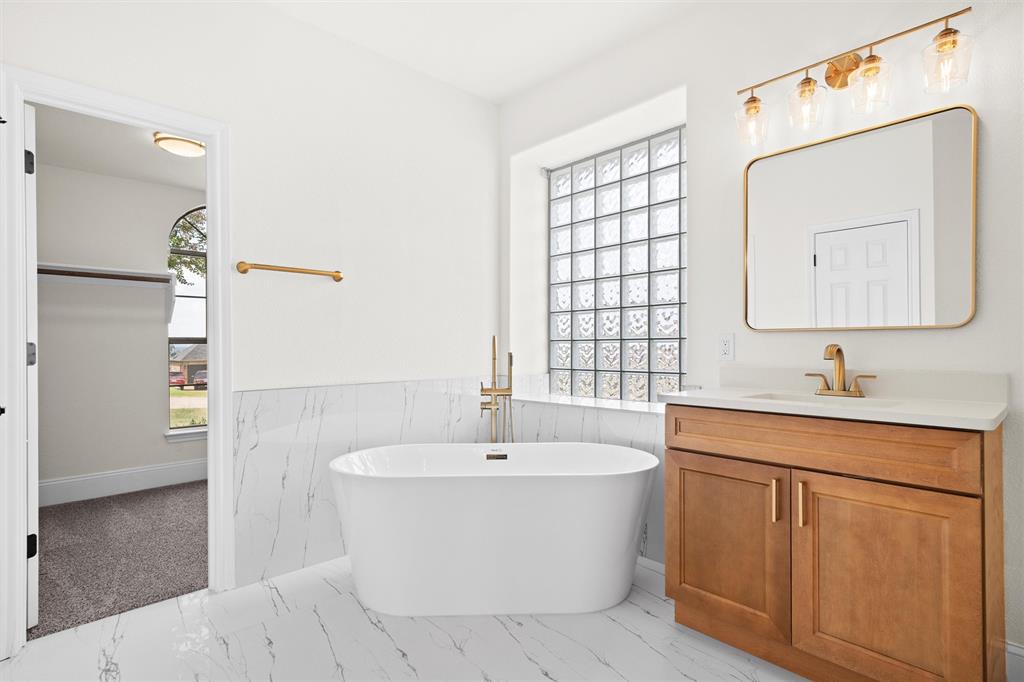 Resort On Eagle Mountain Lake - Residential