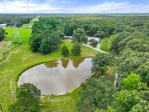 A home in Grand Saline