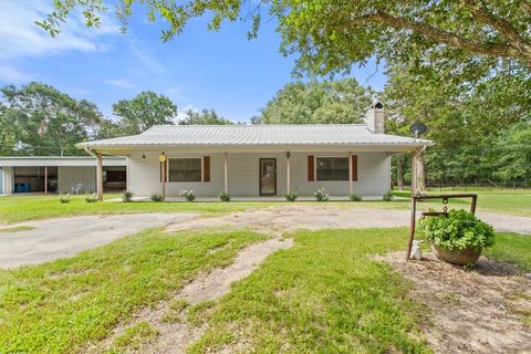 A home in Grand Saline