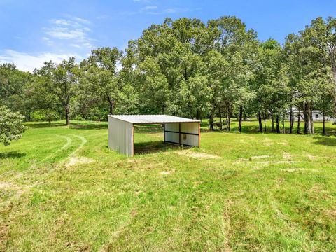 A home in Grand Saline