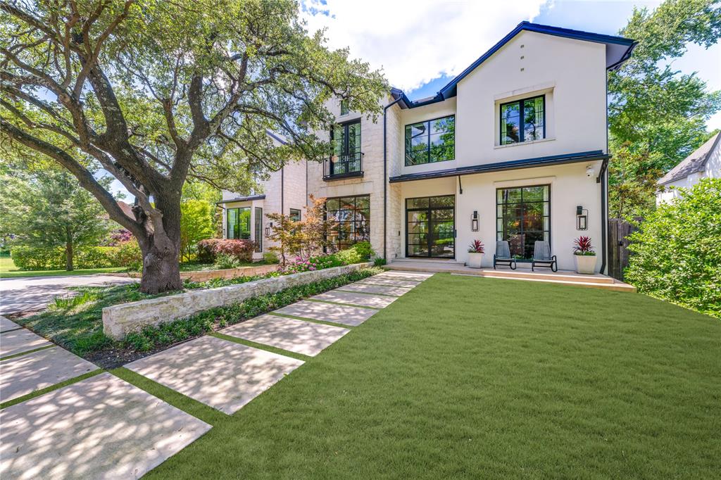 6715 Golf Drive