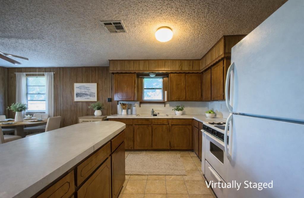 501 W Washington Avenue