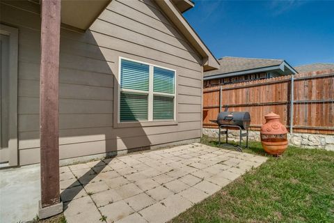 Tiny photo for 2209 Hanover Street, Farmersville, TX 75442 (MLS # 21209861)